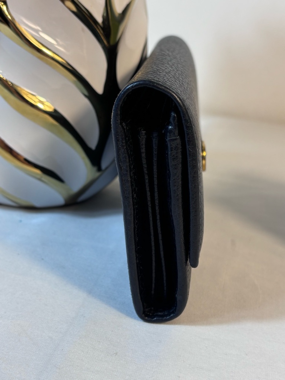 Gucci Marmont Black Flap Wallet - Picture 6 of 15